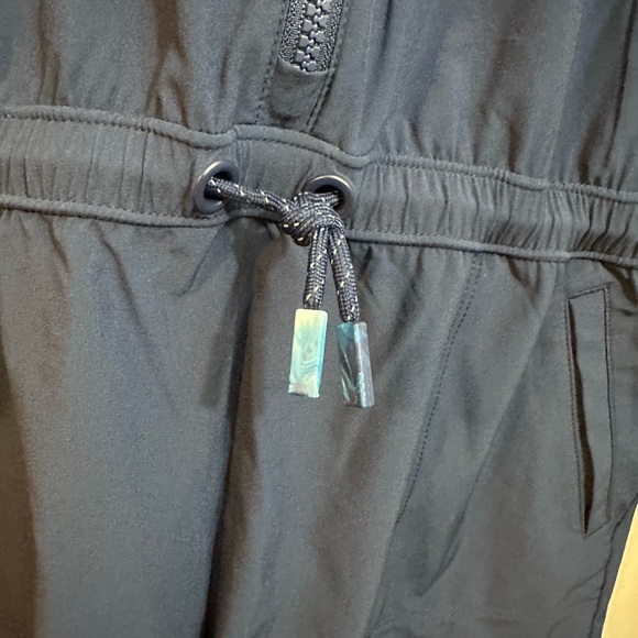 NWT Athleta Girl Vacay All Day Romper Navy Blue Size XL - Picture 5 of 13